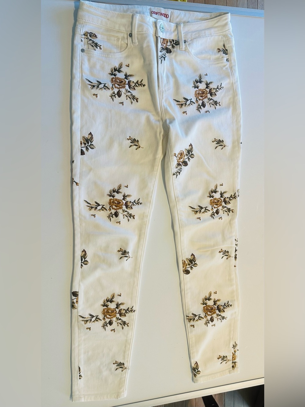 DRIFTWOOD Jackie High Rise Brown Floral Embroidered Boho Sz 25 White Women Jeans - Picture 6 of 9